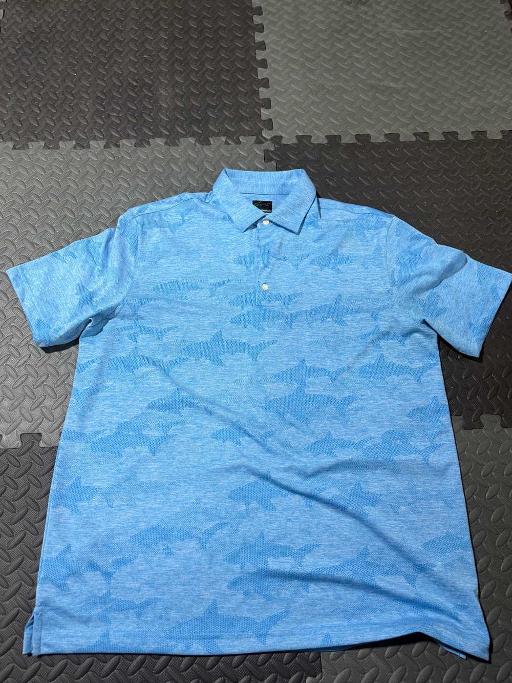 Men's XL Greg Norman Blue Shark Print Short Sleeve Polo Shirt